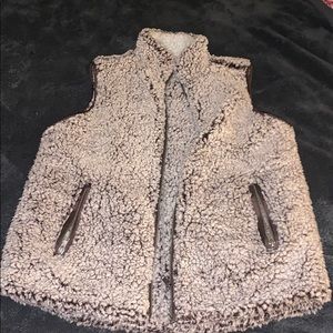 Winter warm Sherpa vest